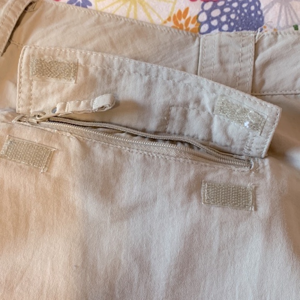 The north face shorts - Picture 7 of 11
